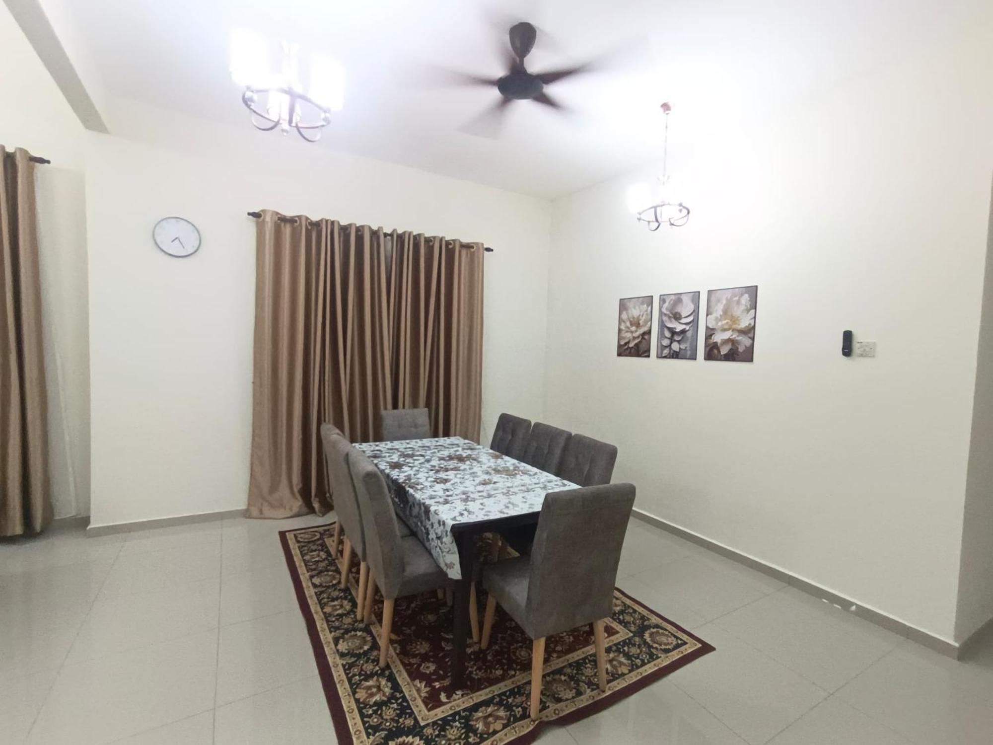 Nouri'S Homestay Melaka Ngoại thất bức ảnh